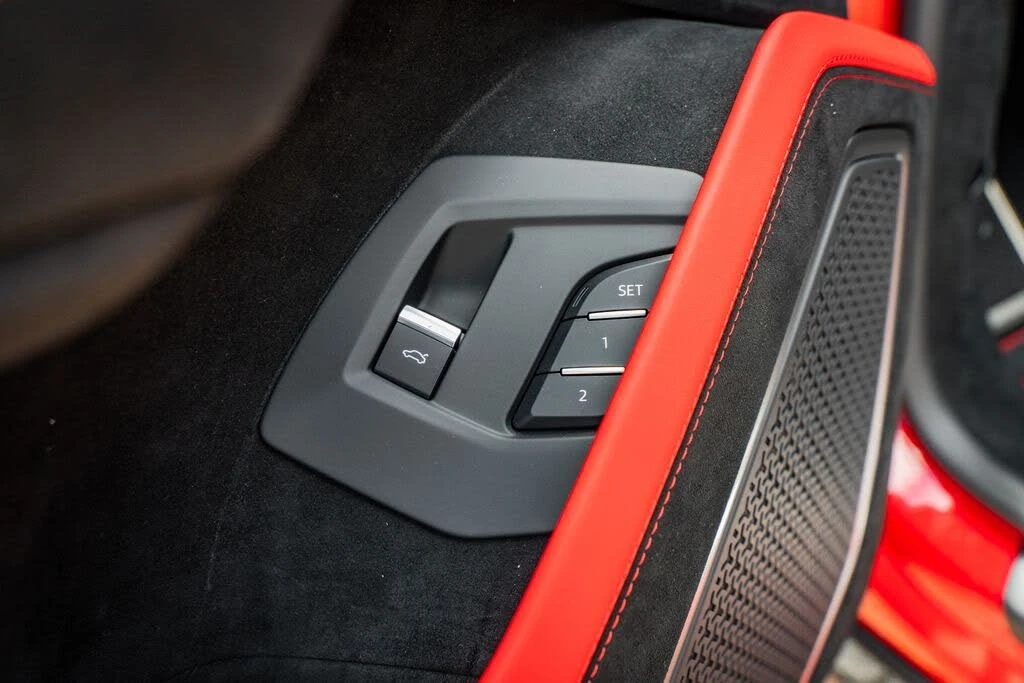 2024 Lamborghini Urus Performante - Image 25 of 31