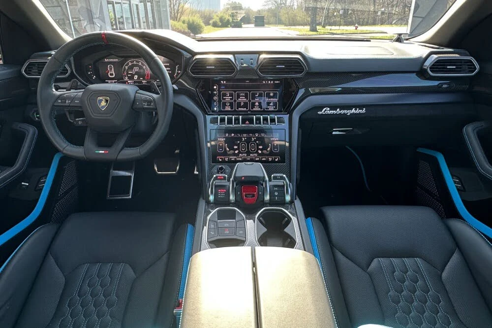 2024 Lamborghini Urus Performante - Image 4 of 6