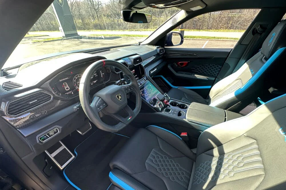 2024 Lamborghini Urus Performante - Image 6 of 6