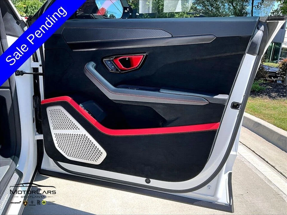 2024 Lamborghini Urus Performante - Image 21 of 30