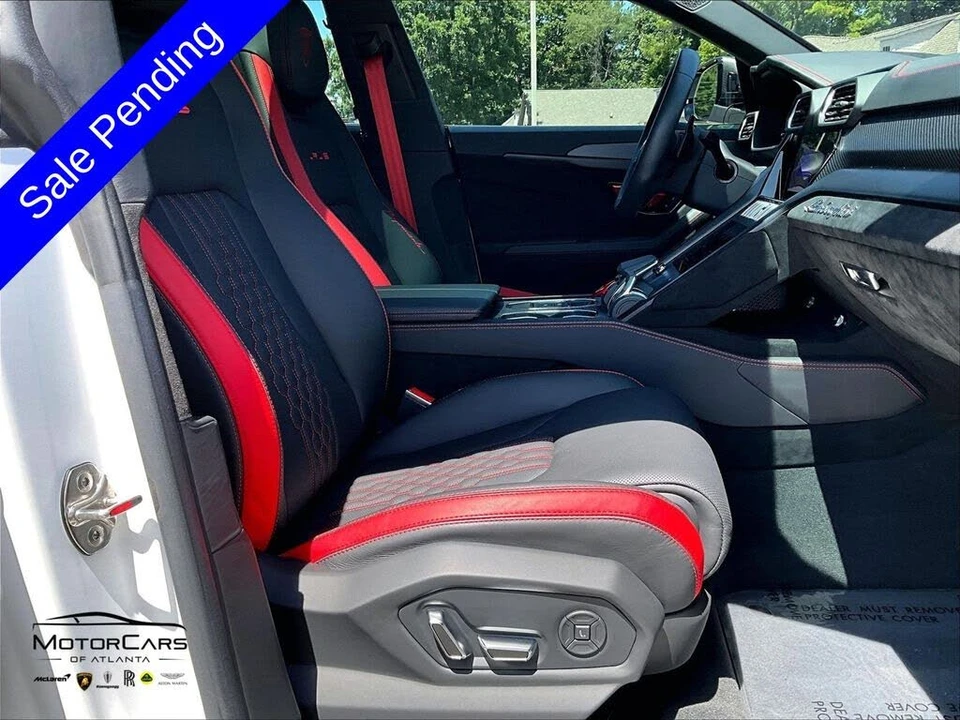 2024 Lamborghini Urus Performante - Image 9 of 30