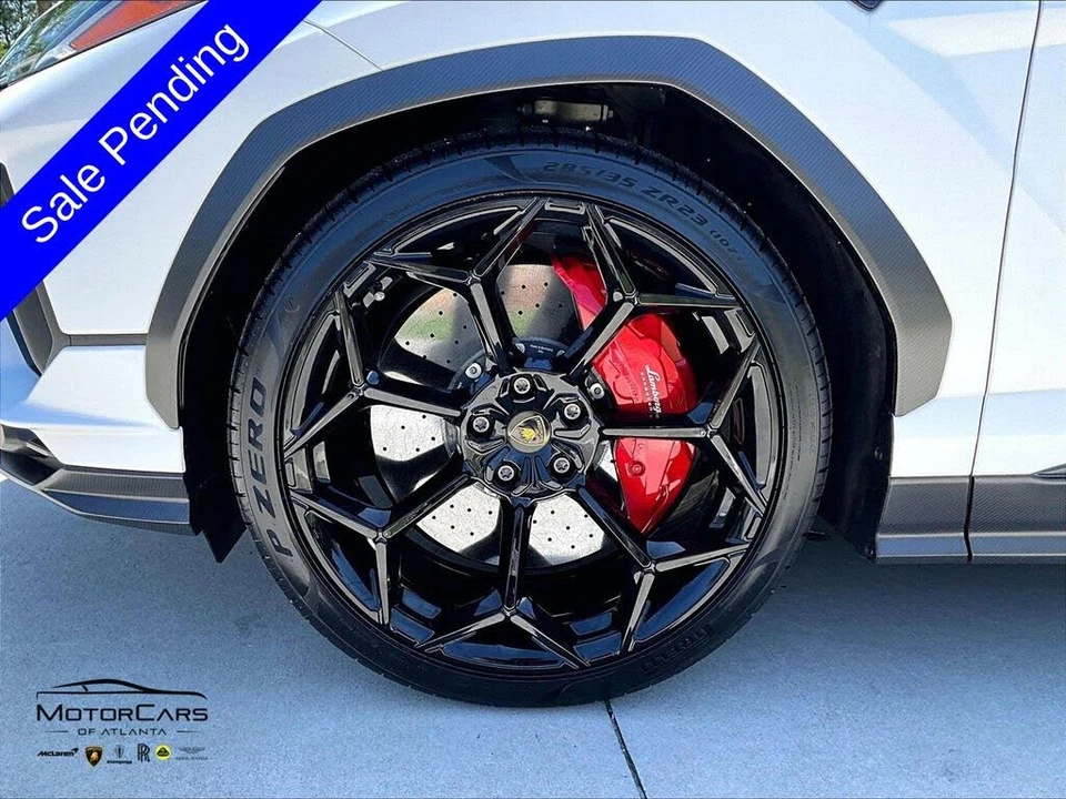 2024 Lamborghini Urus Performante - Image 10 of 30