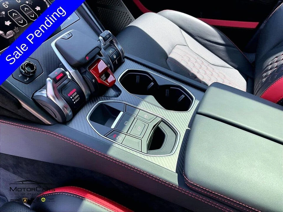 2024 Lamborghini Urus Performante - Image 16 of 30