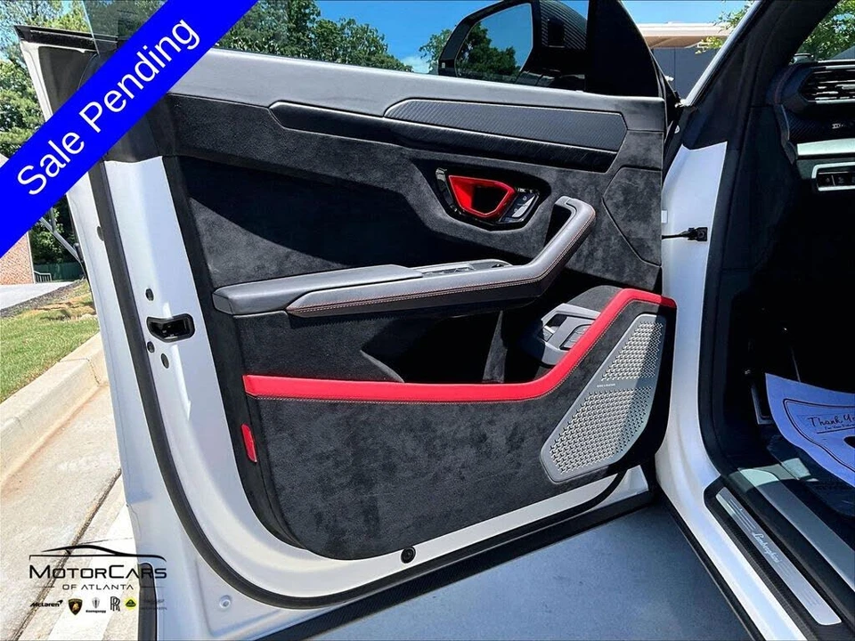 2024 Lamborghini Urus Performante - Image 20 of 30