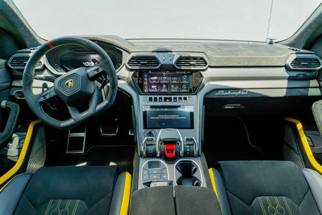 2024 Lamborghini Urus Performante - Image 17 of 31