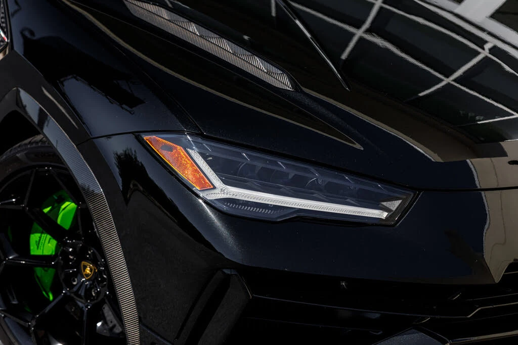 2024 Lamborghini Urus Performante - Image 25 of 31