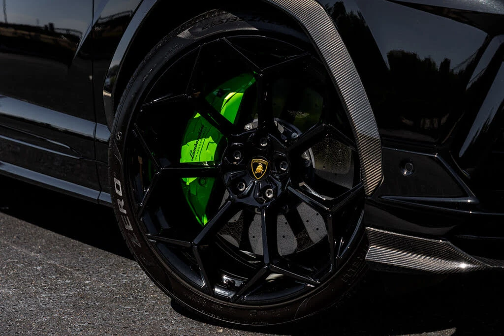 2024 Lamborghini Urus Performante - Image 24 of 31