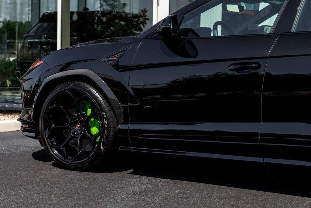 2024 Lamborghini Urus Performante - Image 9 of 31