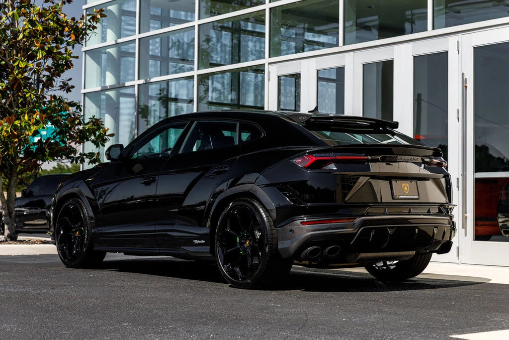 2024 Lamborghini Urus Performante - Image 8 of 31