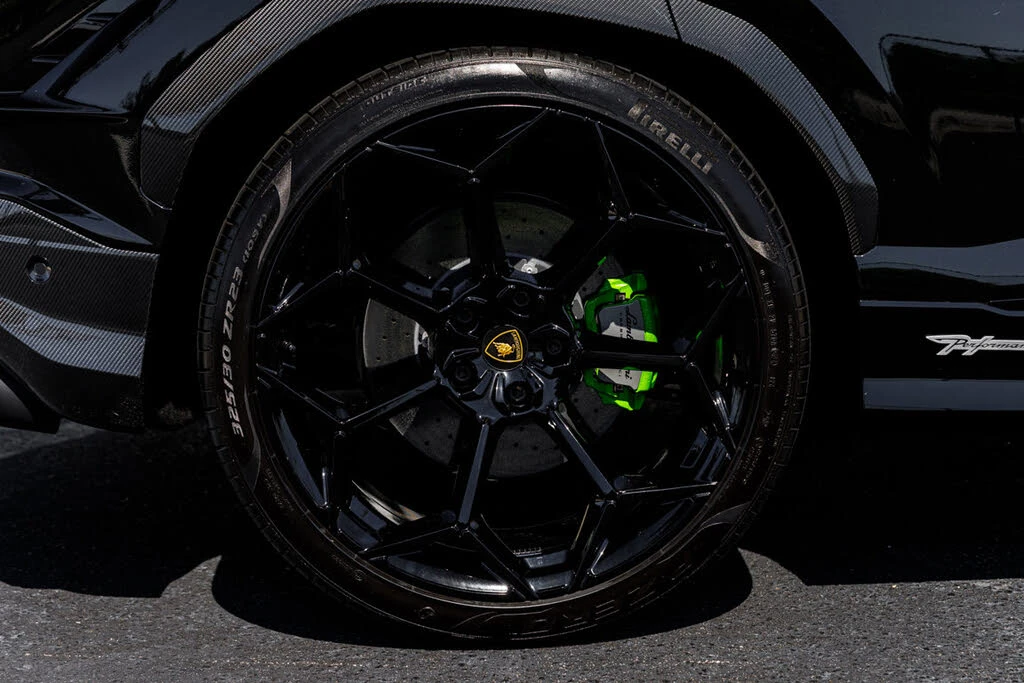 2024 Lamborghini Urus Performante - Image 21 of 31
