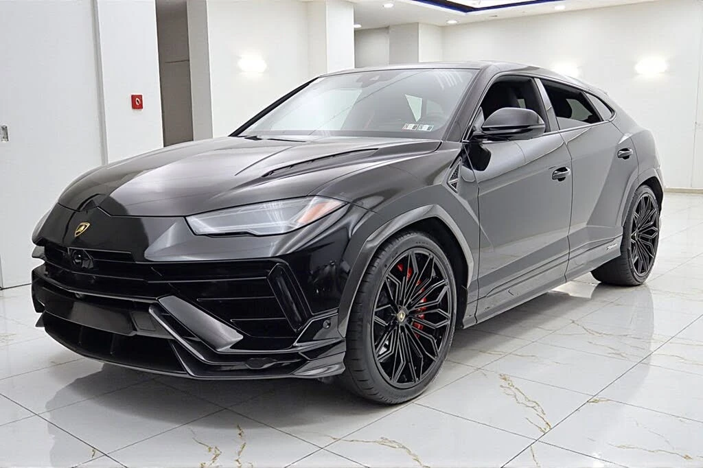 2024 Lamborghini Urus Performante - Image 2 of 31