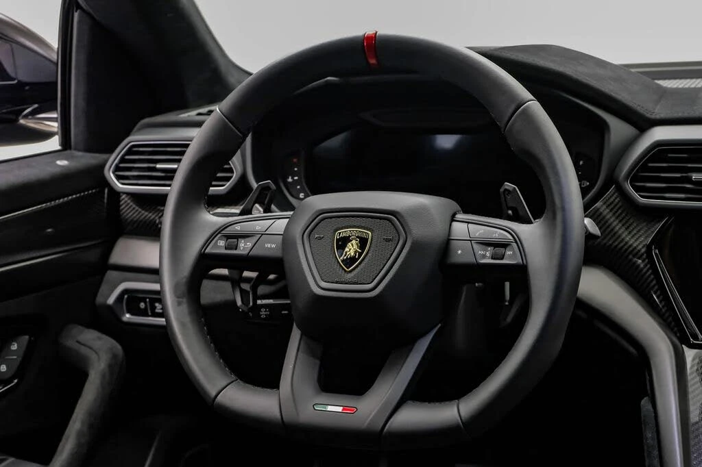 2024 Lamborghini Urus Performante - Image 17 of 31