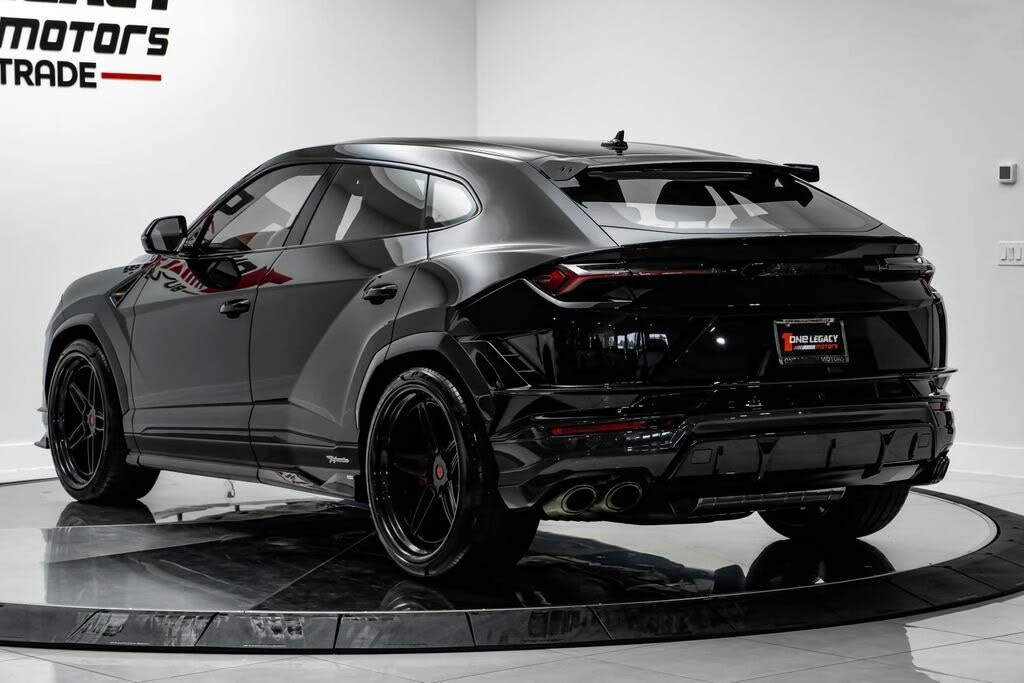 2024 Lamborghini Urus Performante - Image 11 of 31