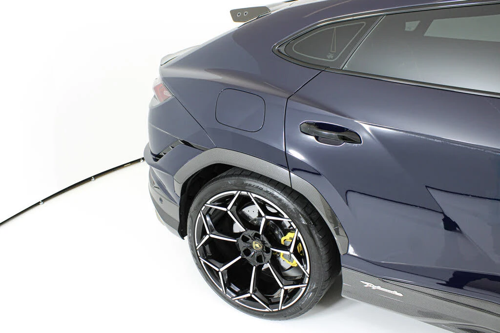 2024 Lamborghini Urus Performante - Image 7 of 31