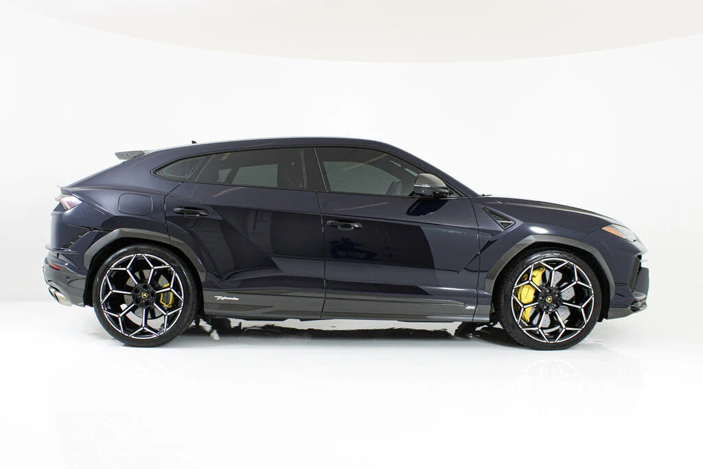 2024 Lamborghini Urus Performante - Image 8 of 31
