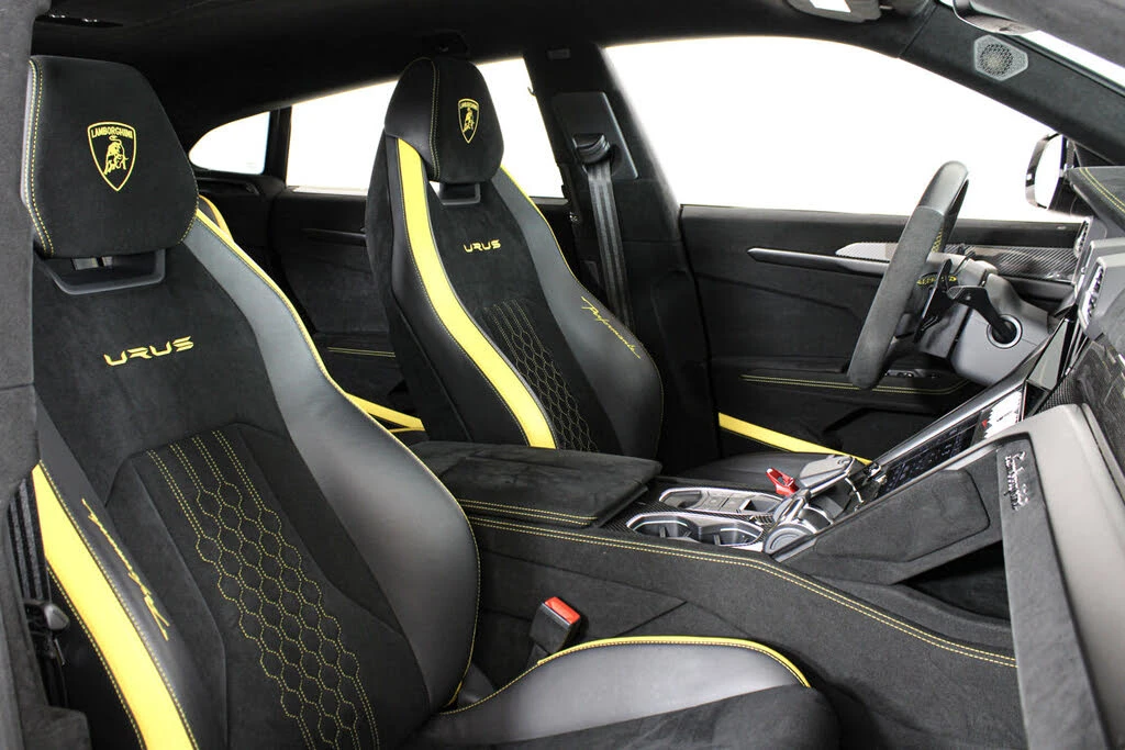 2024 Lamborghini Urus Performante - Image 28 of 31