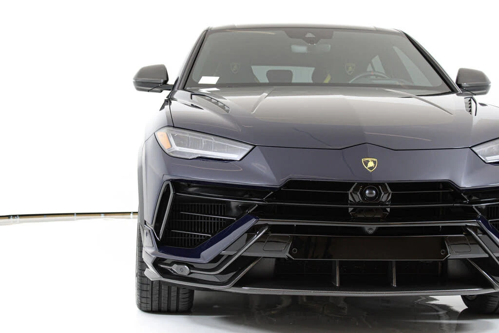 2024 Lamborghini Urus Performante - Image 13 of 31