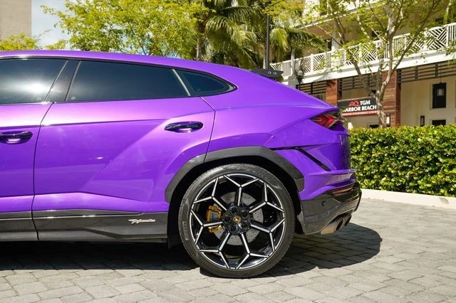 2024 Lamborghini Urus Performante - Image 15 of 21