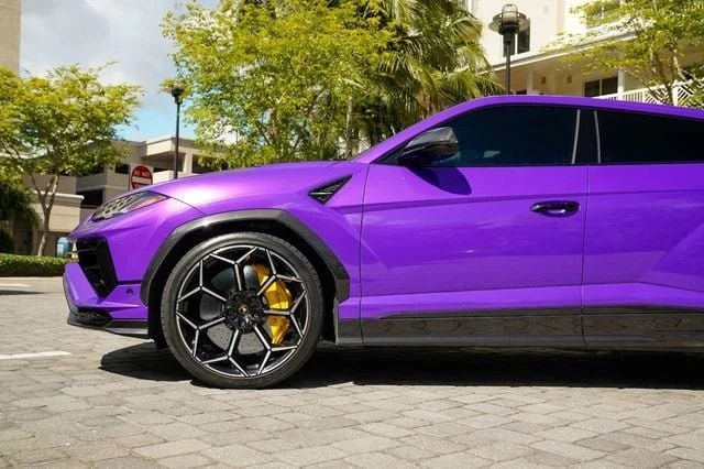 2024 Lamborghini Urus Performante - Image 13 of 21
