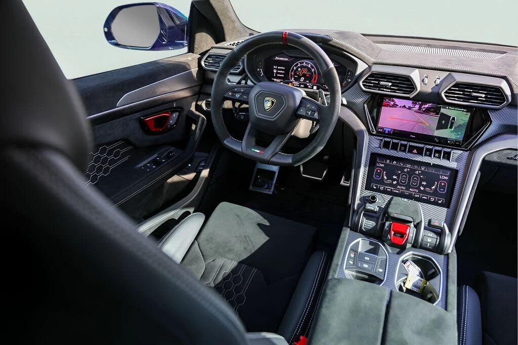 2024 Lamborghini Urus Performante - Image 31 of 31
