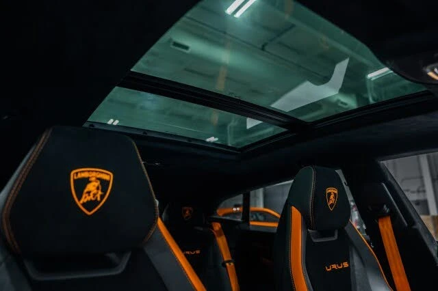 2024 Lamborghini Urus Performante - Image 15 of 31
