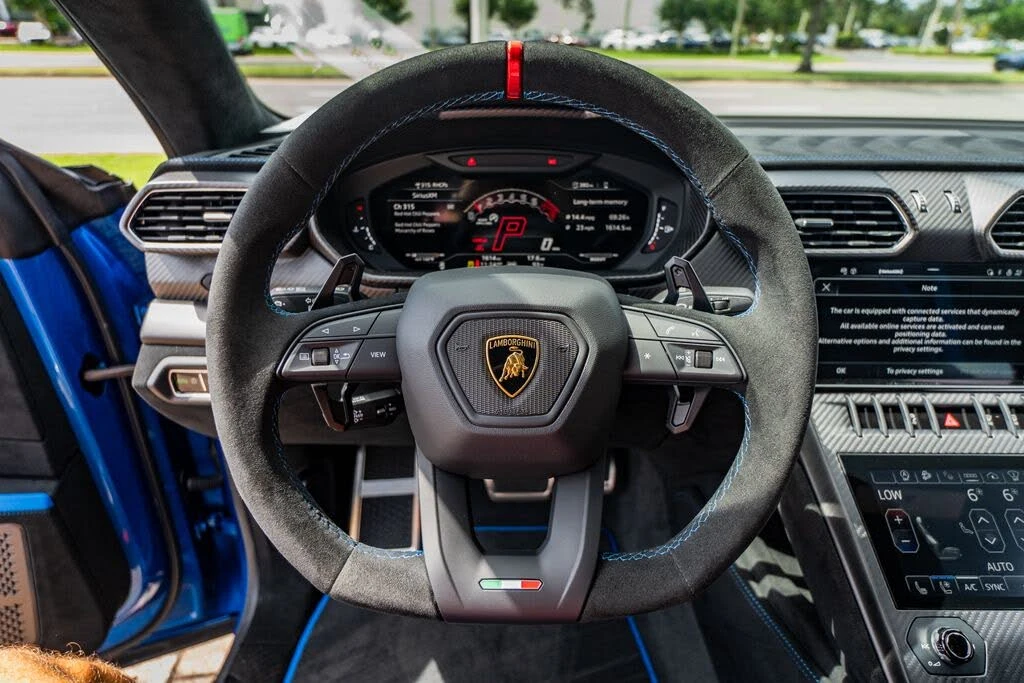 2024 Lamborghini Urus Performante - Image 30 of 31