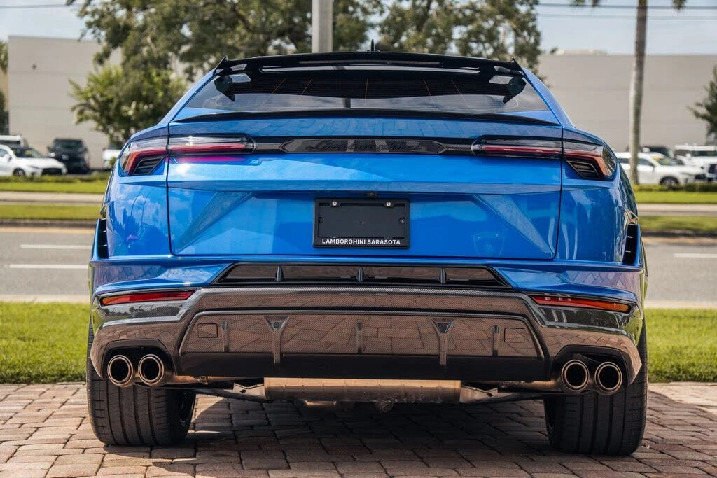 2024 Lamborghini Urus Performante - Image 4 of 31