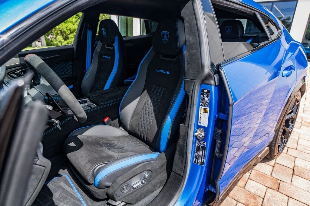 2024 Lamborghini Urus Performante - Image 27 of 31
