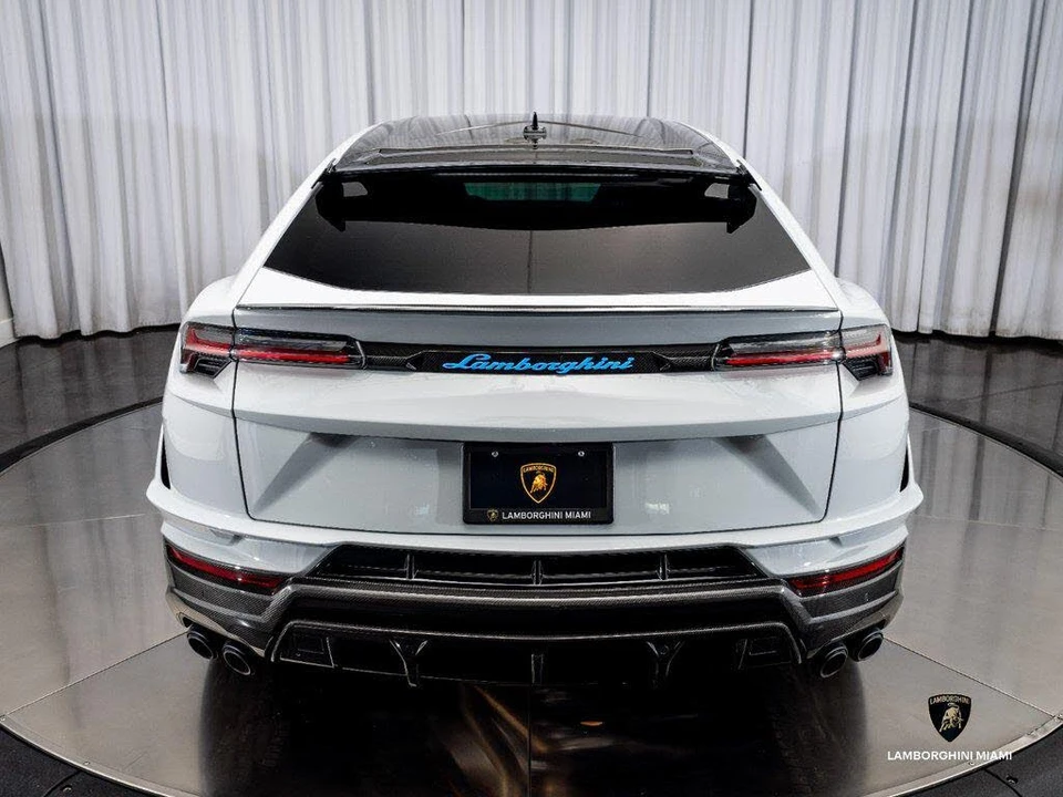 2024 Lamborghini Urus Performante - Image 20 of 31