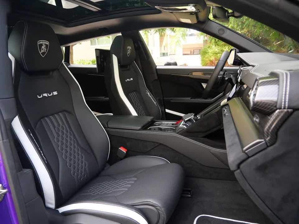 2024 Lamborghini Urus Performante - Image 8 of 31