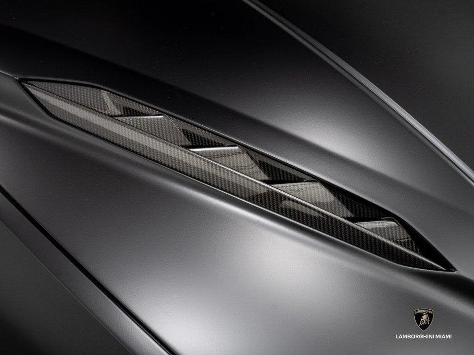 2024 Lamborghini Urus Performante - Image 5 of 31