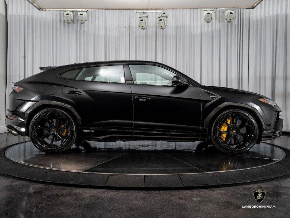2024 Lamborghini Urus Performante - Image 18 of 31