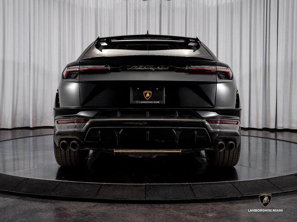 2024 Lamborghini Urus Performante - Image 13 of 31