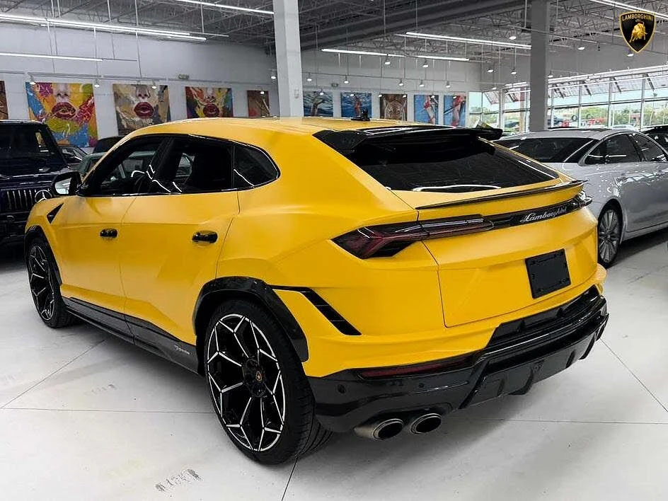 2024 Lamborghini Urus Performante - Image 21 of 31