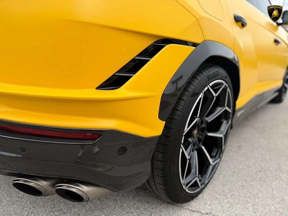 2024 Lamborghini Urus Performante - Image 14 of 31