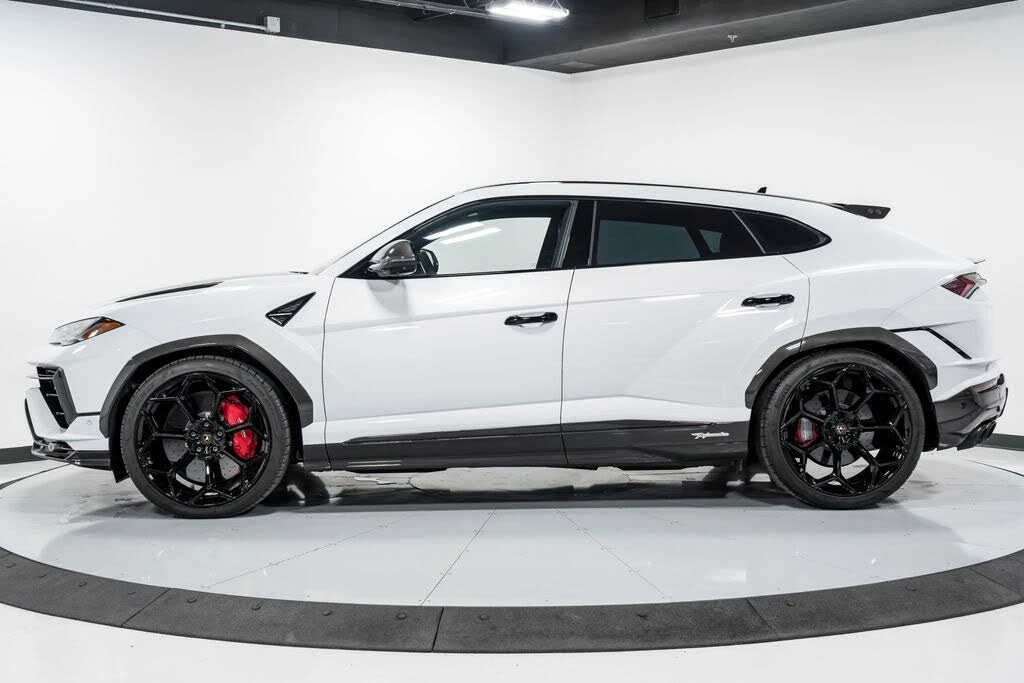 2024 Lamborghini Urus Performante - Image 6 of 31