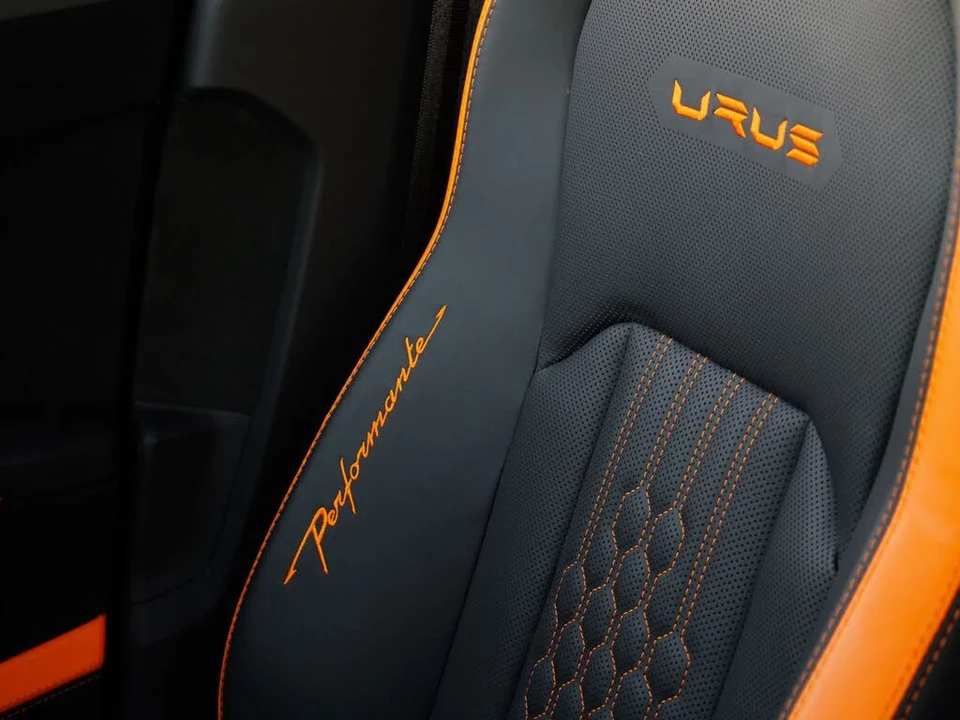 2024 Lamborghini Urus Performante - Image 29 of 31