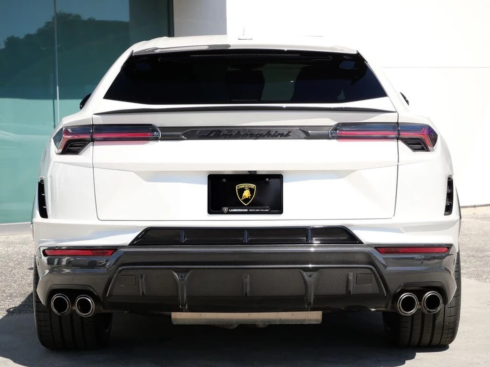 2024 Lamborghini Urus Performante - Image 4 of 31