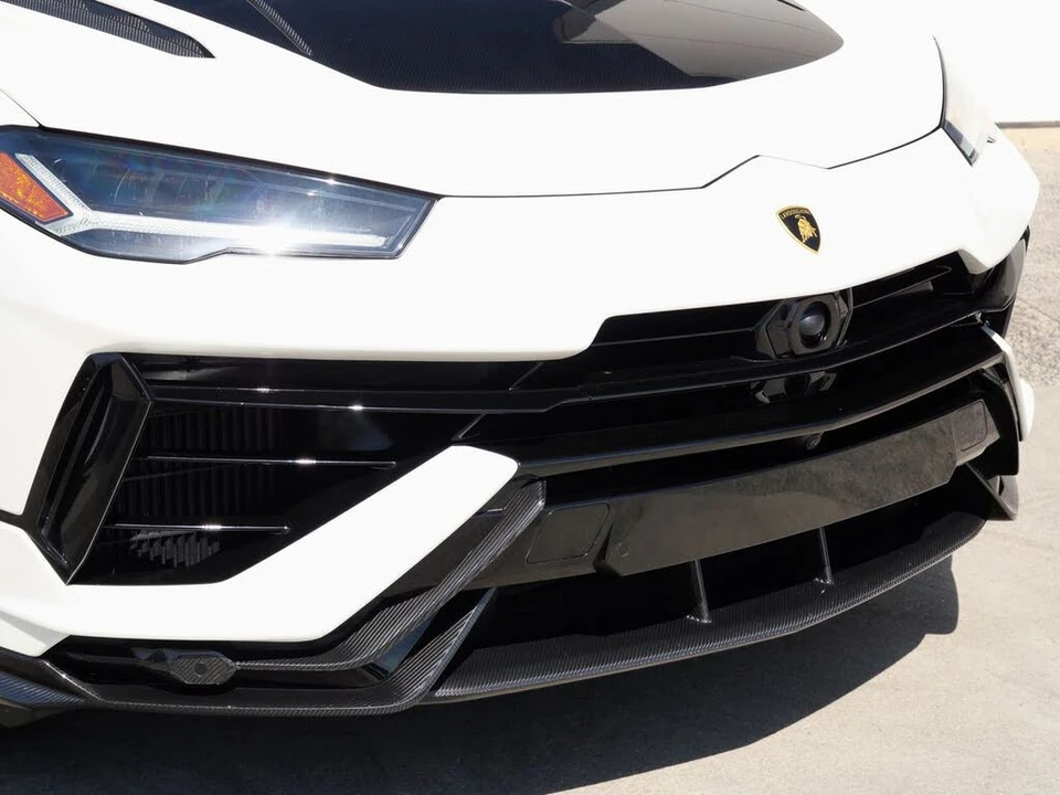 2024 Lamborghini Urus Performante - Image 22 of 31