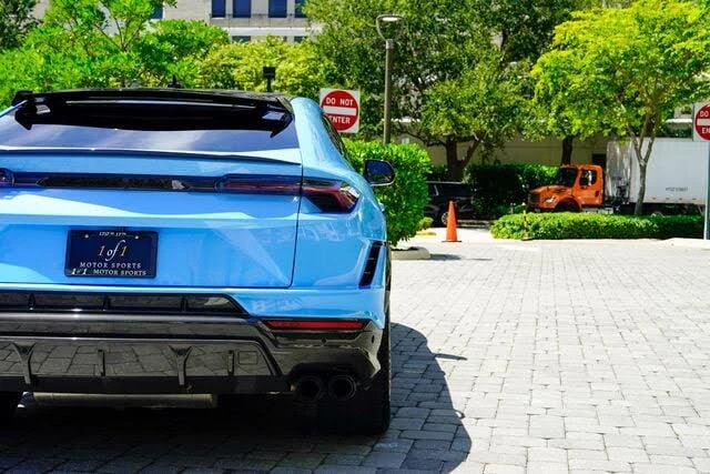 2024 Lamborghini Urus Performante - Image 28 of 31