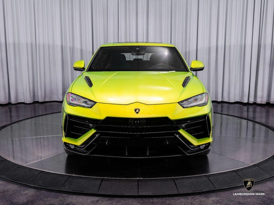 2024 Lamborghini Urus Performante - Image 4 of 31