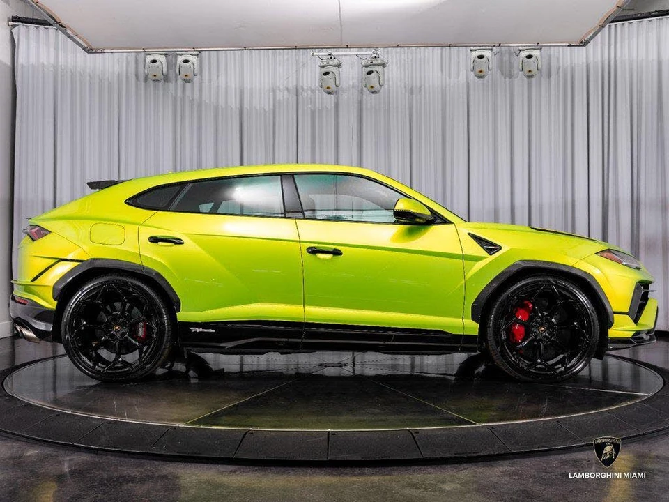 2024 Lamborghini Urus Performante - Image 18 of 31