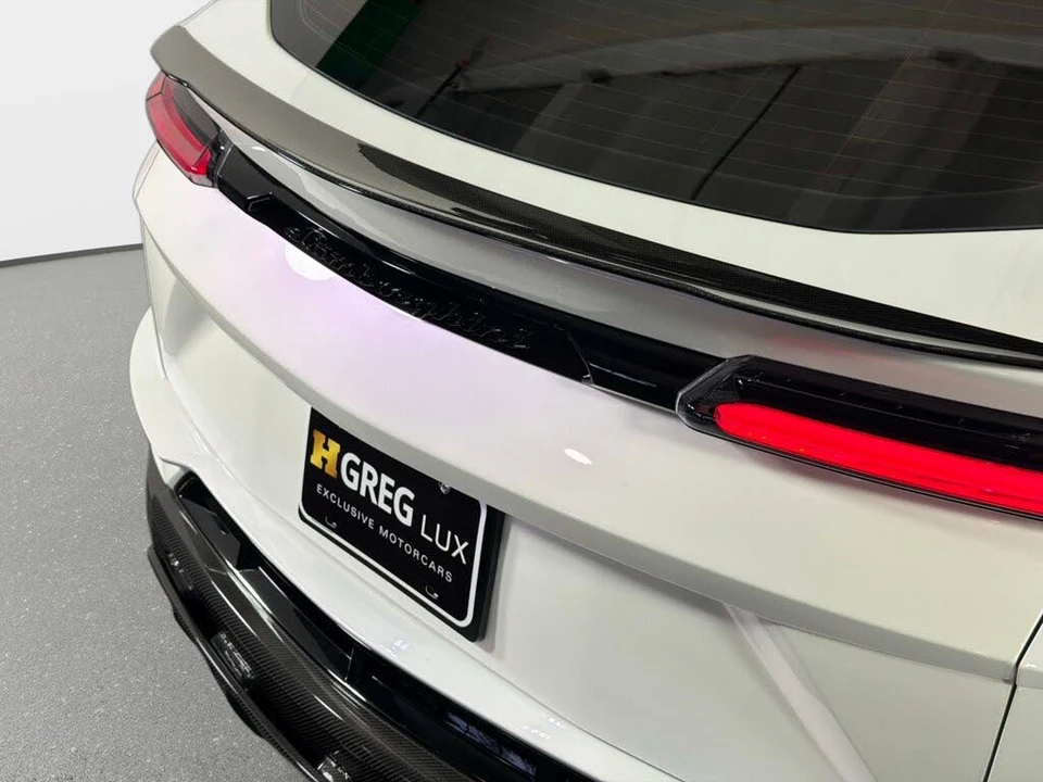 2024 Lamborghini Urus Performante - Image 17 of 31