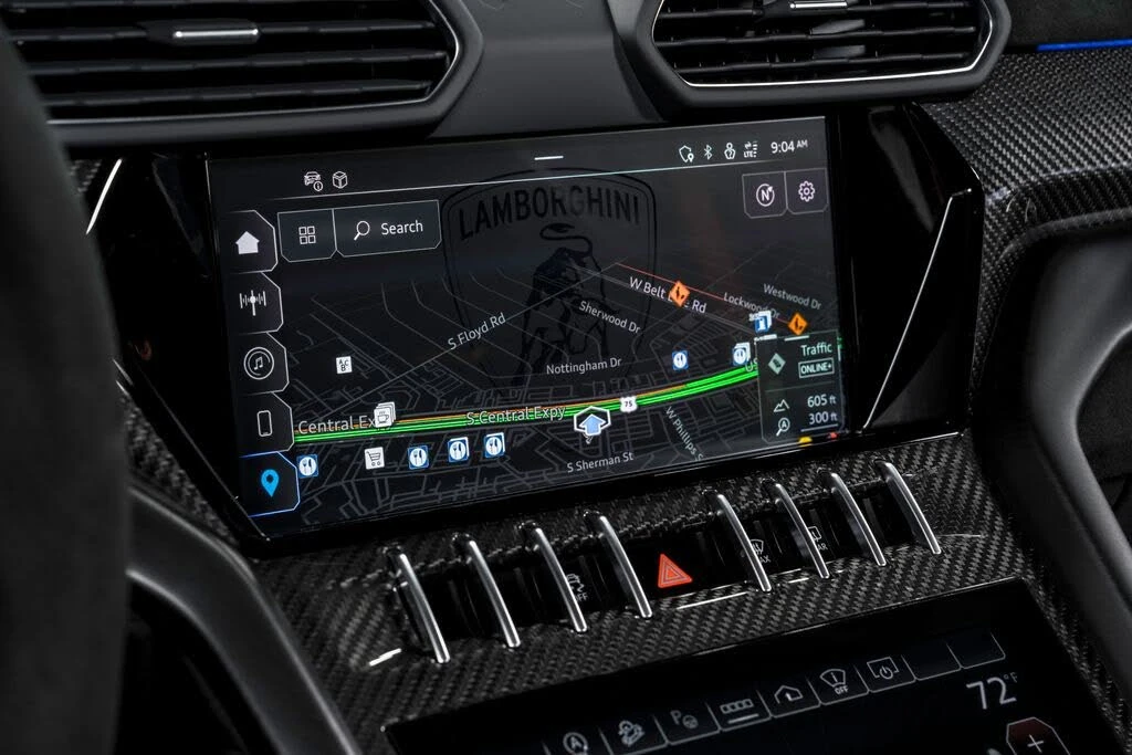 2024 Lamborghini Urus Performante - Image 26 of 31