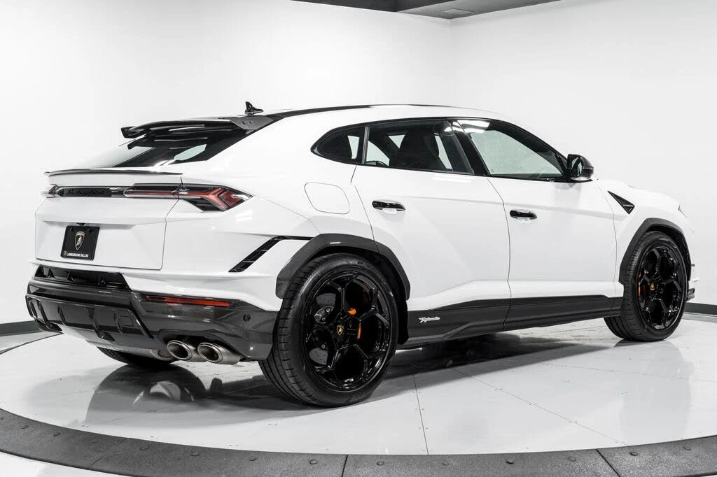 2024 Lamborghini Urus Performante - Image 3 of 31