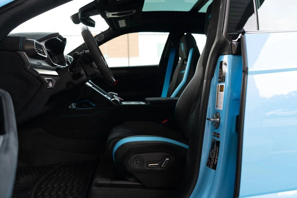 2024 Lamborghini Urus Performante - Image 14 of 31