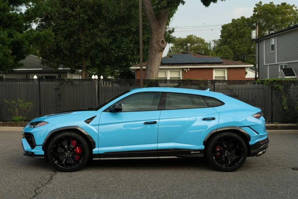 2024 Lamborghini Urus Performante - Image 7 of 31
