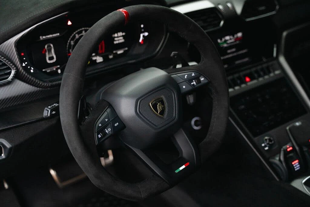 2024 Lamborghini Urus Performante - Image 23 of 27