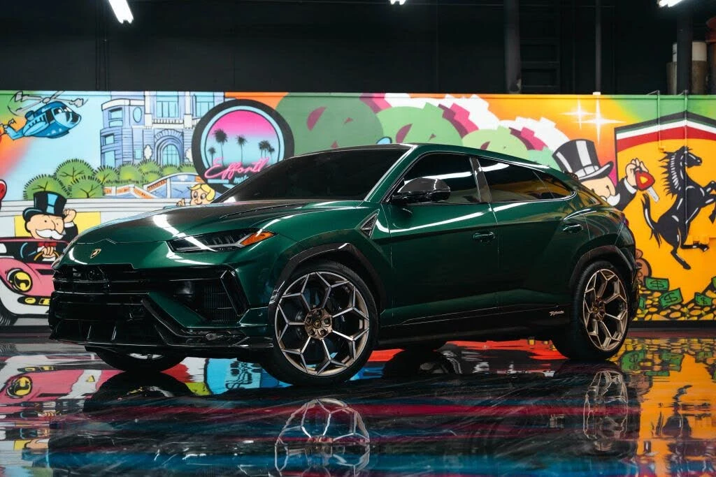 2024 Lamborghini Urus Performante - Image 2 of 27
