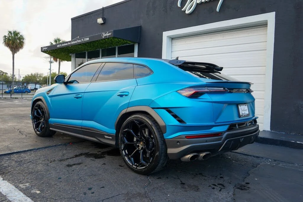 2024 Lamborghini Urus Performante - Image 26 of 31